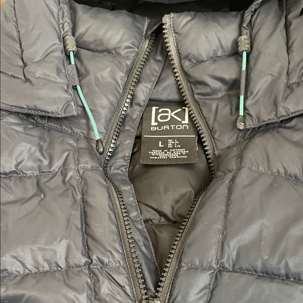Burton AK Women’s Puffer  Dark Quilted Hooded Large Vest - Picture 2 of 9